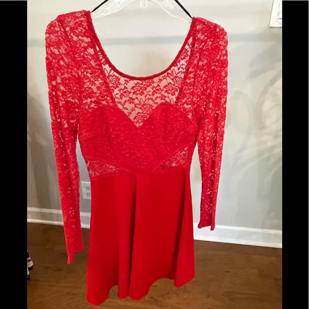 Long sleeve red lace dress with bow